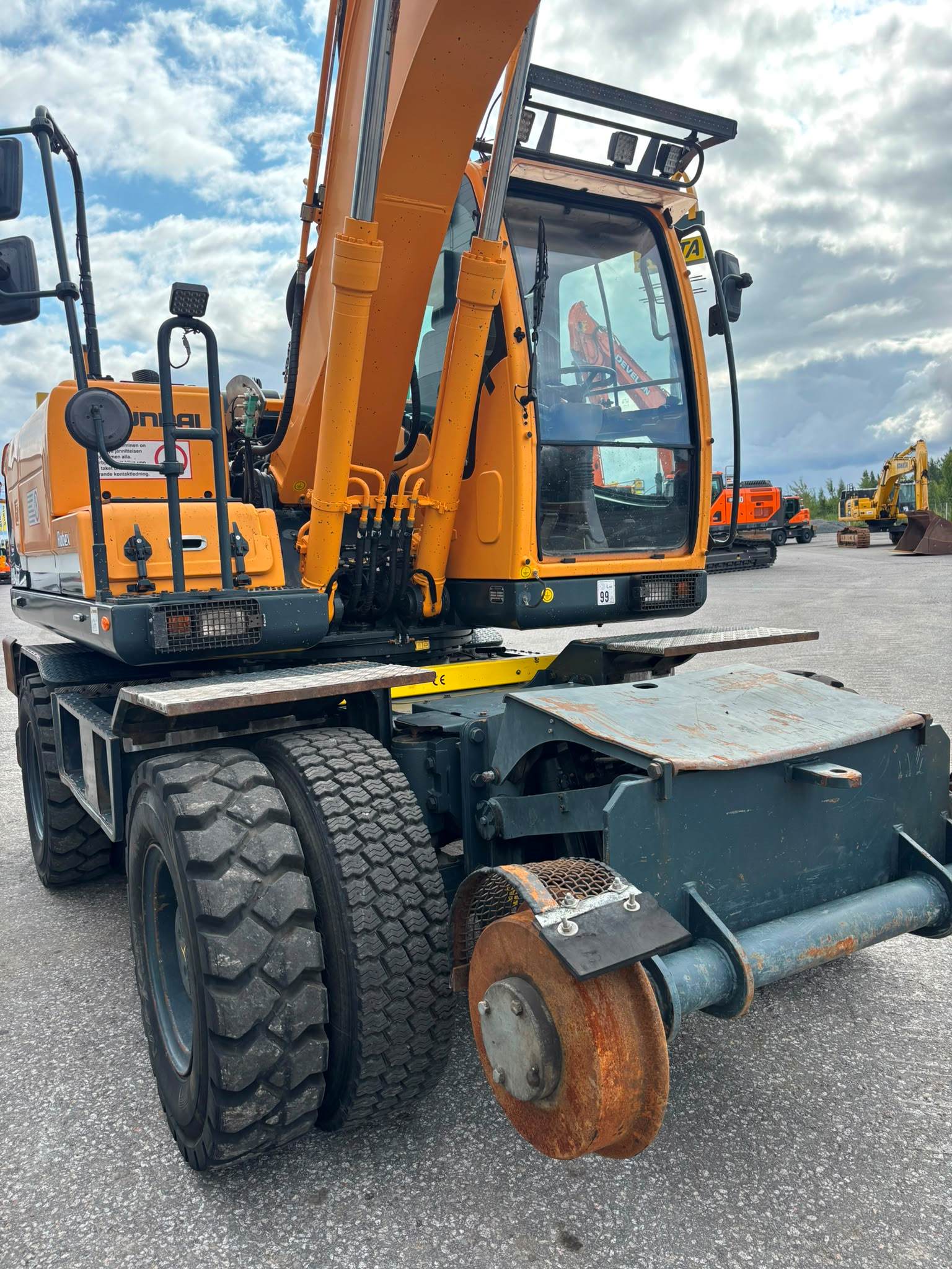 Hyundai 140W-9 KISKOKONE 2013 Lempäälä