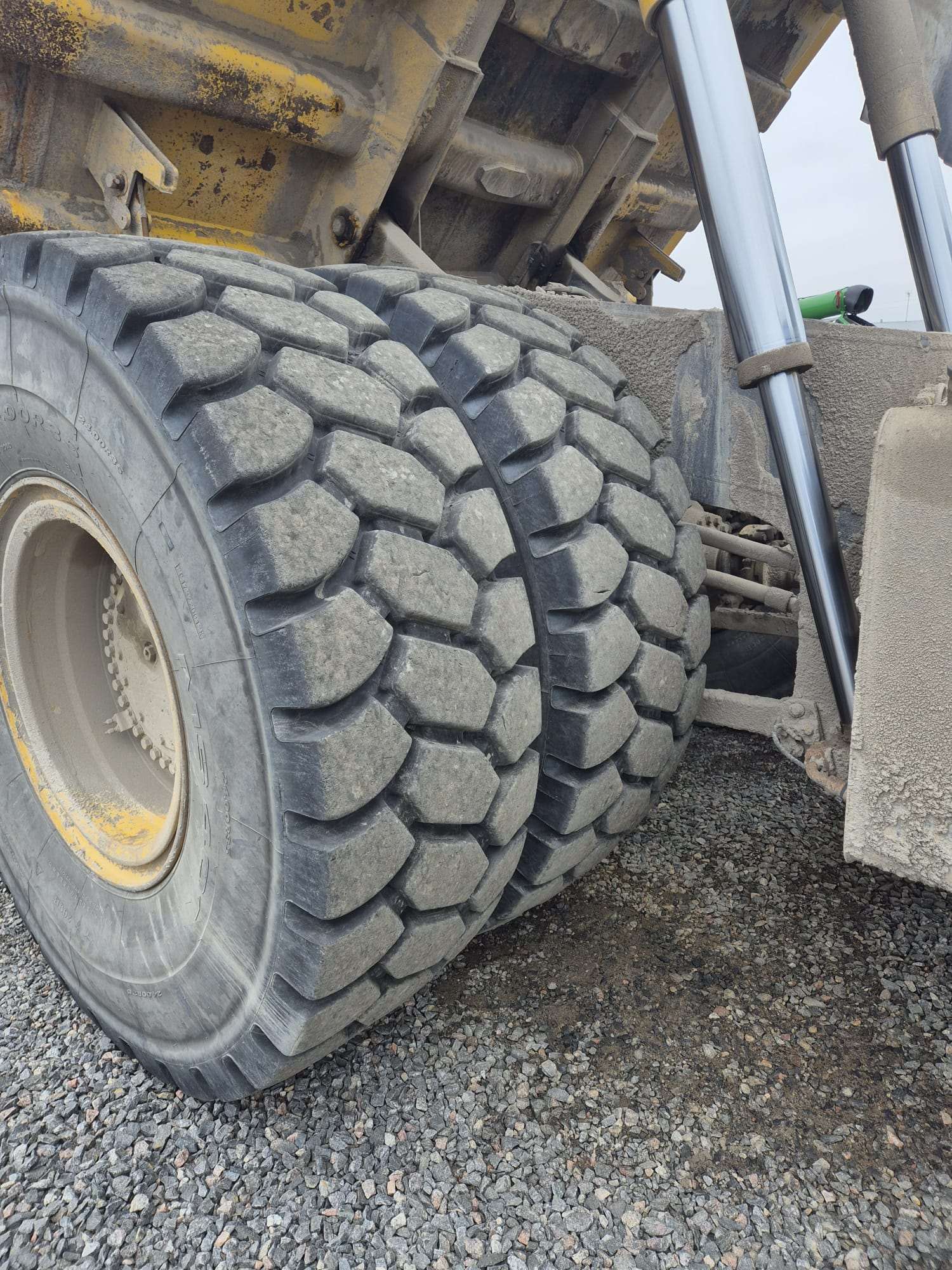 Komatsu HD605 2008 Turku