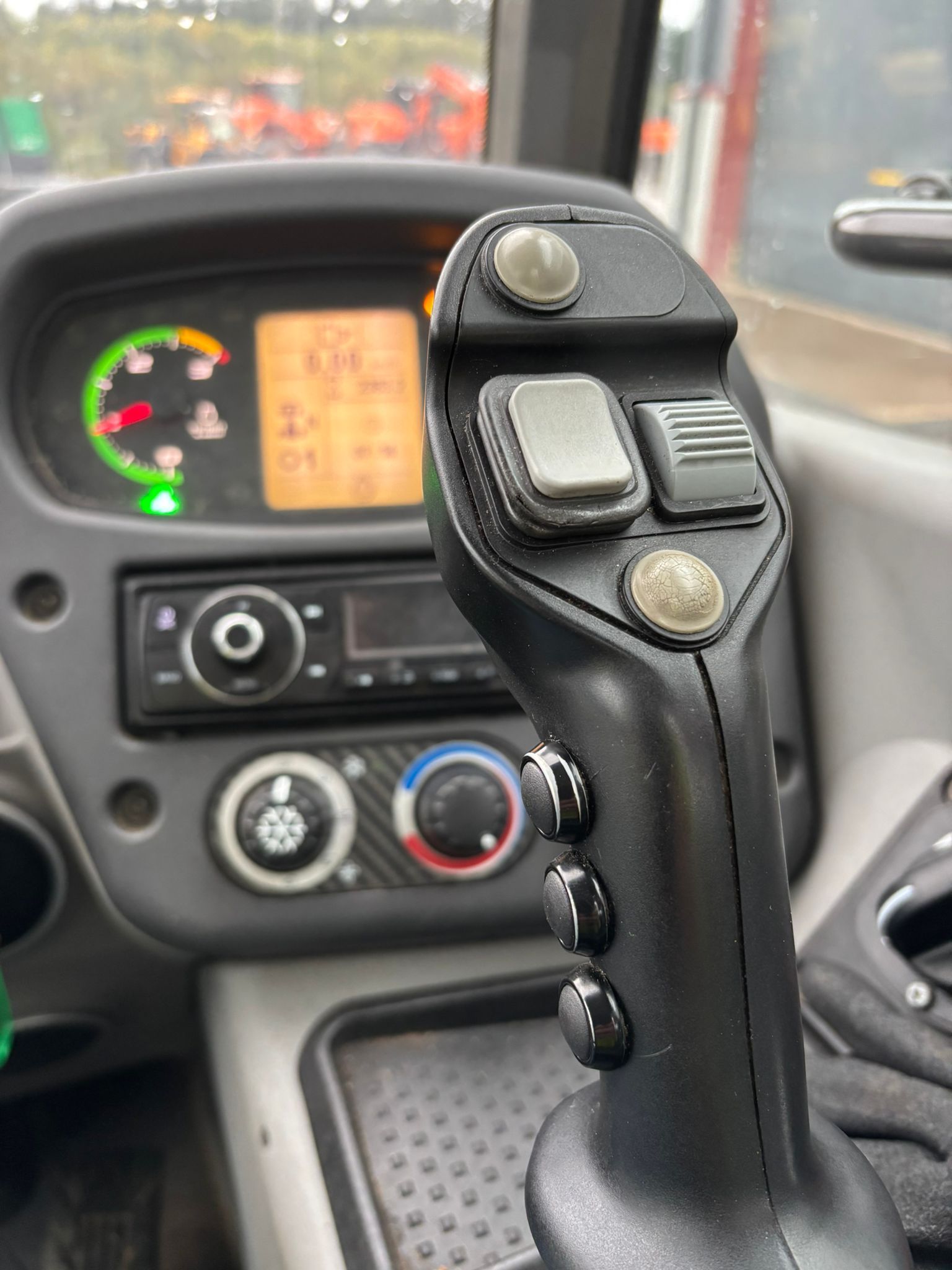 CASE 321f 2019 Lempäälä