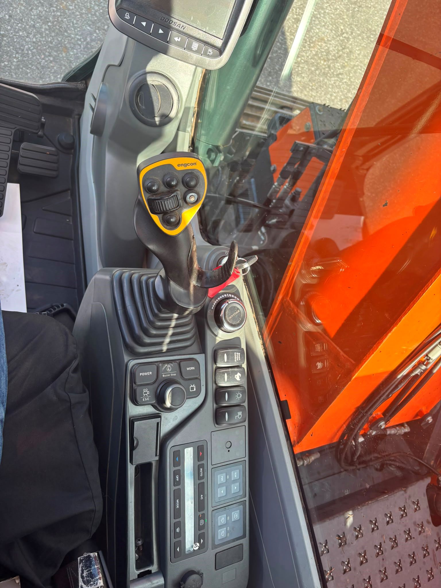 Doosan DX140LCR-5 2017