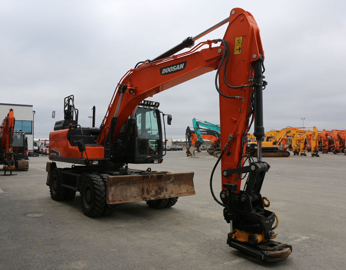 Doosan DX170W-5 2016 Turku