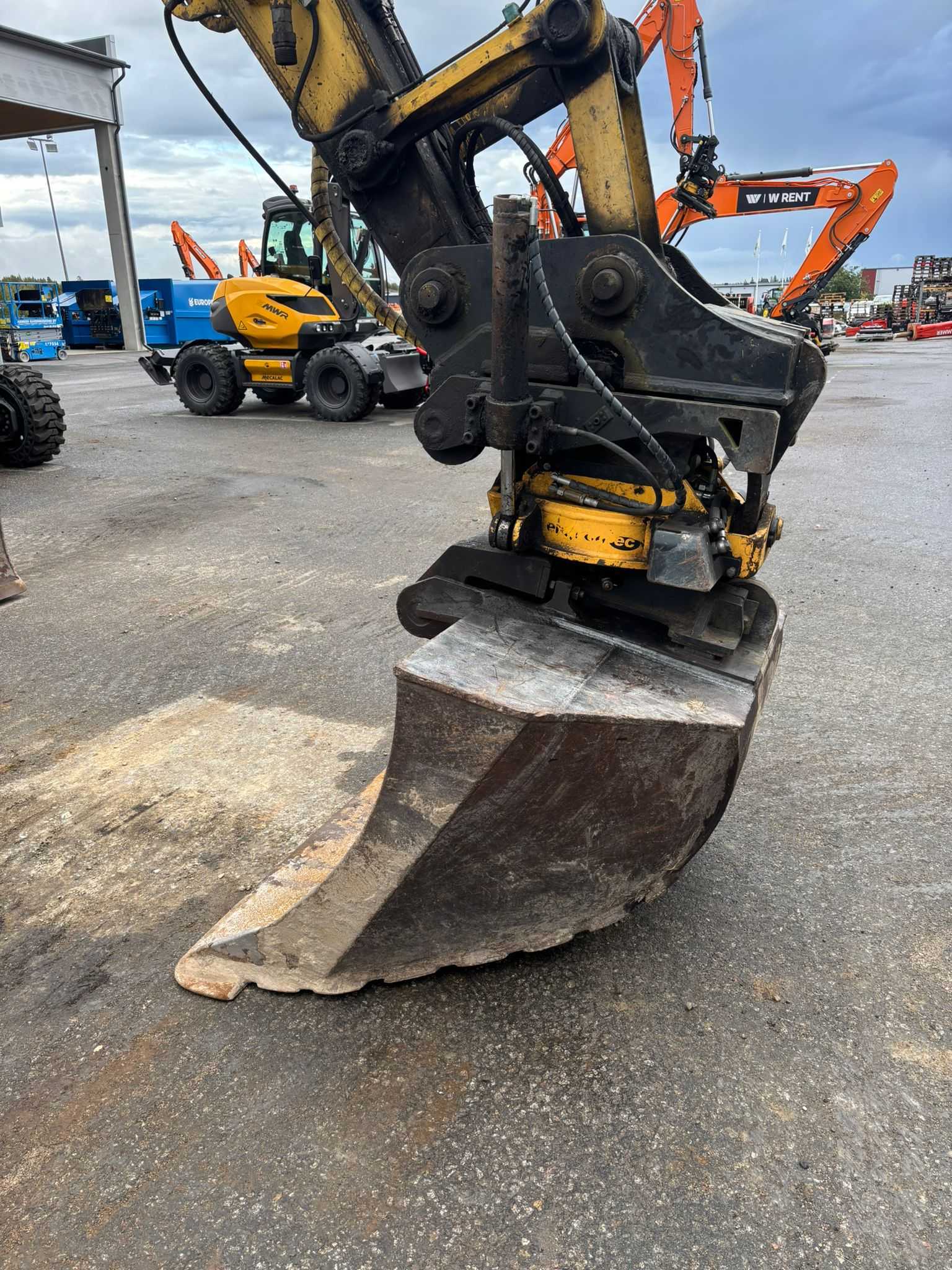 New Holland E135bsr 2008 Lempäälä