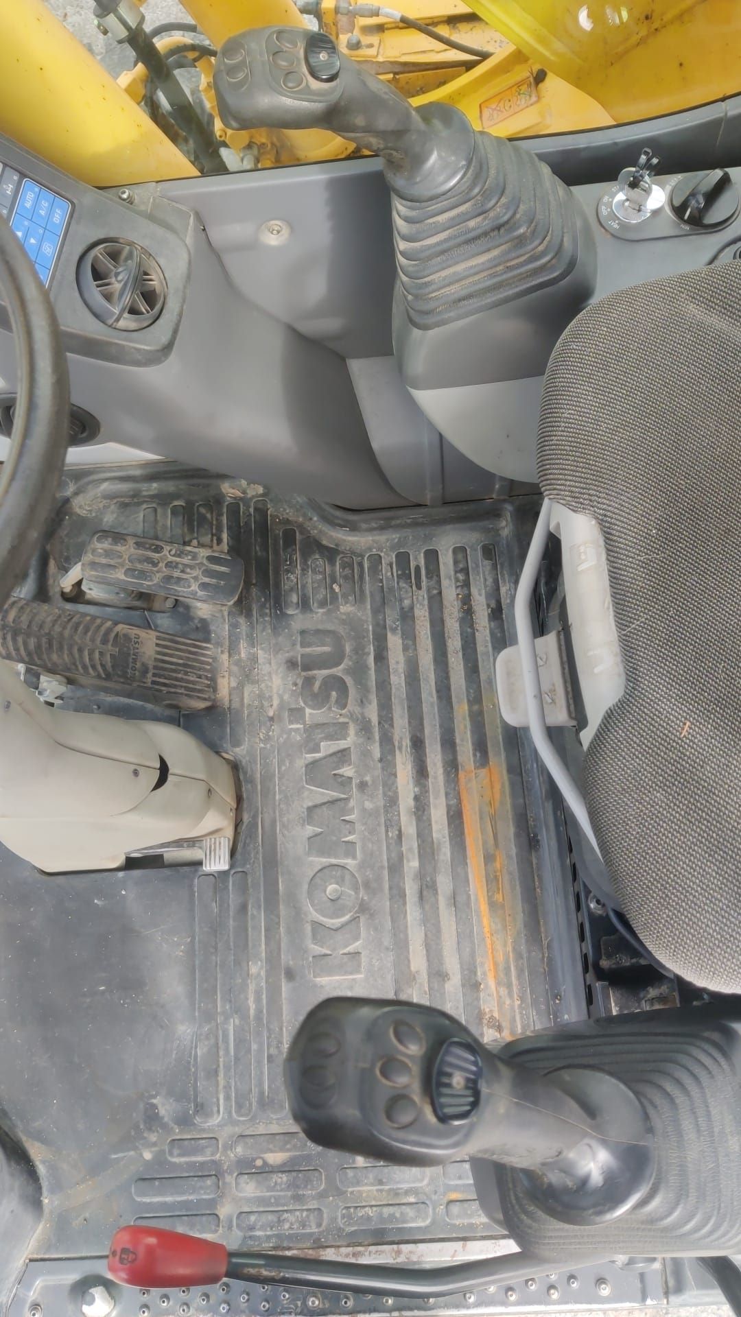 Komatsu PW148-8 2015 Turku