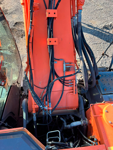 Hitachi ZX225USLC-3 2010 Lempäälä