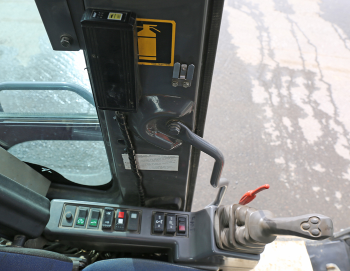 Hitachi ZX225USLC-3 2010 Lempäälä