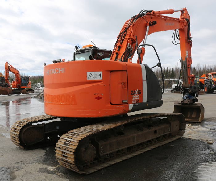 Hitachi ZX225USLC-3 2010 Lempäälä