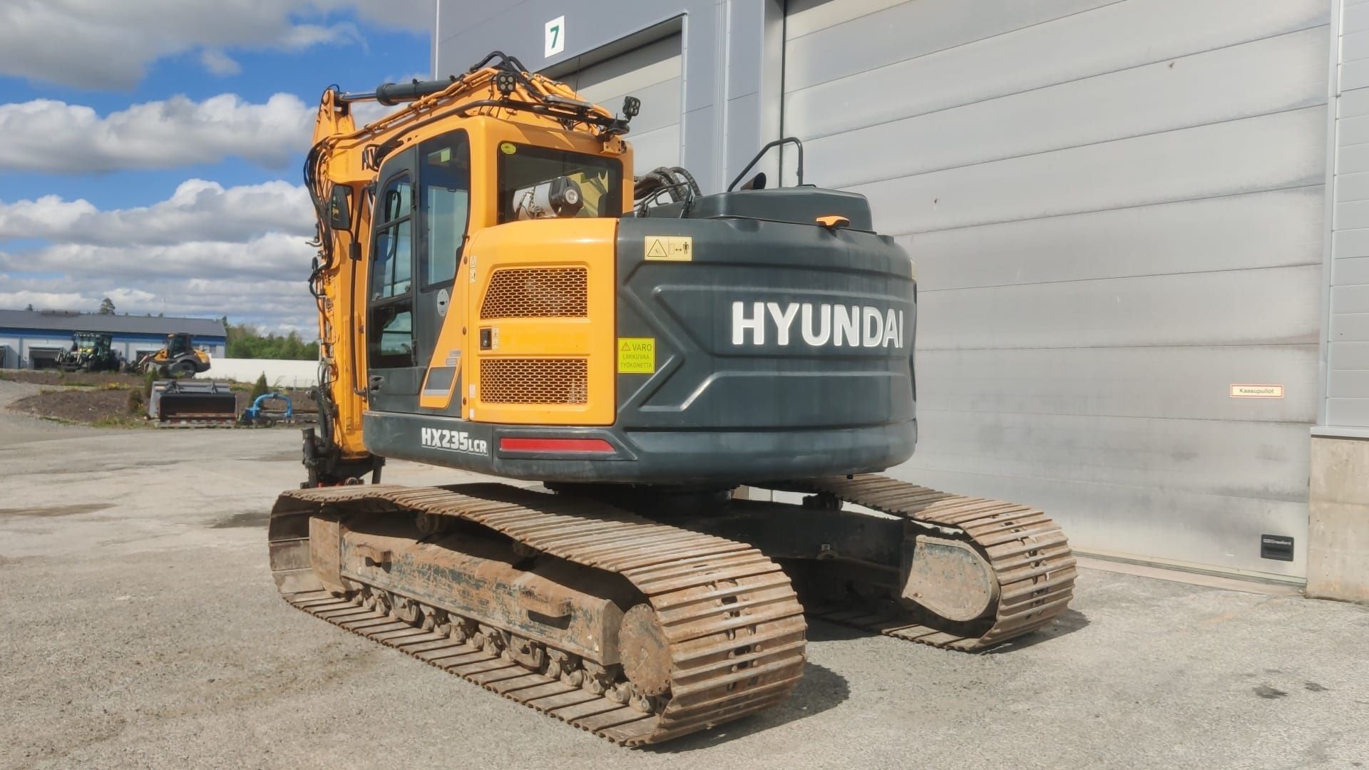Hyundai HX235 LCR 2017