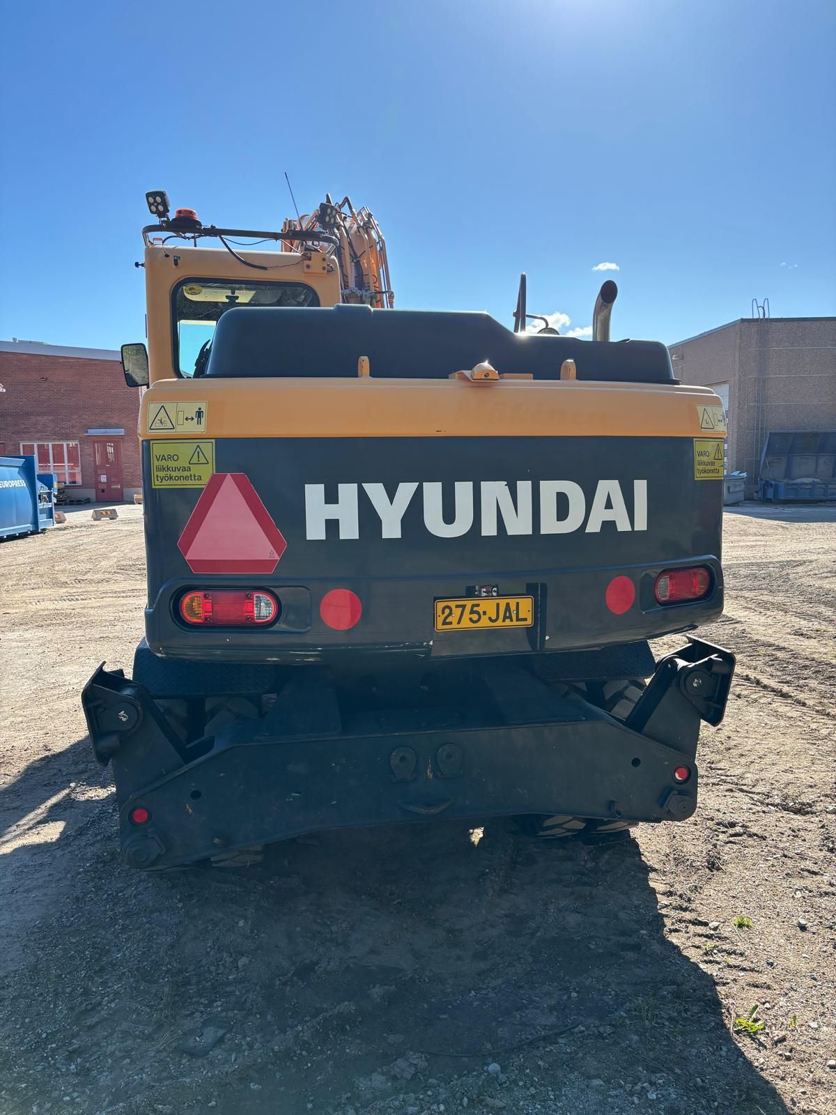 Hyundai R140W-9A 2015