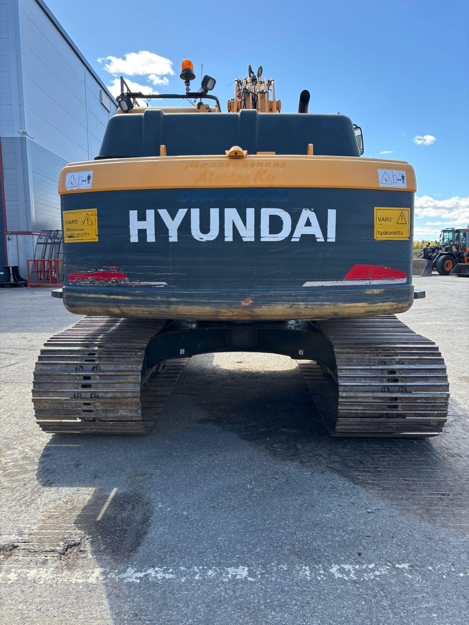 Hyundai Robex 180LC-9A 2014