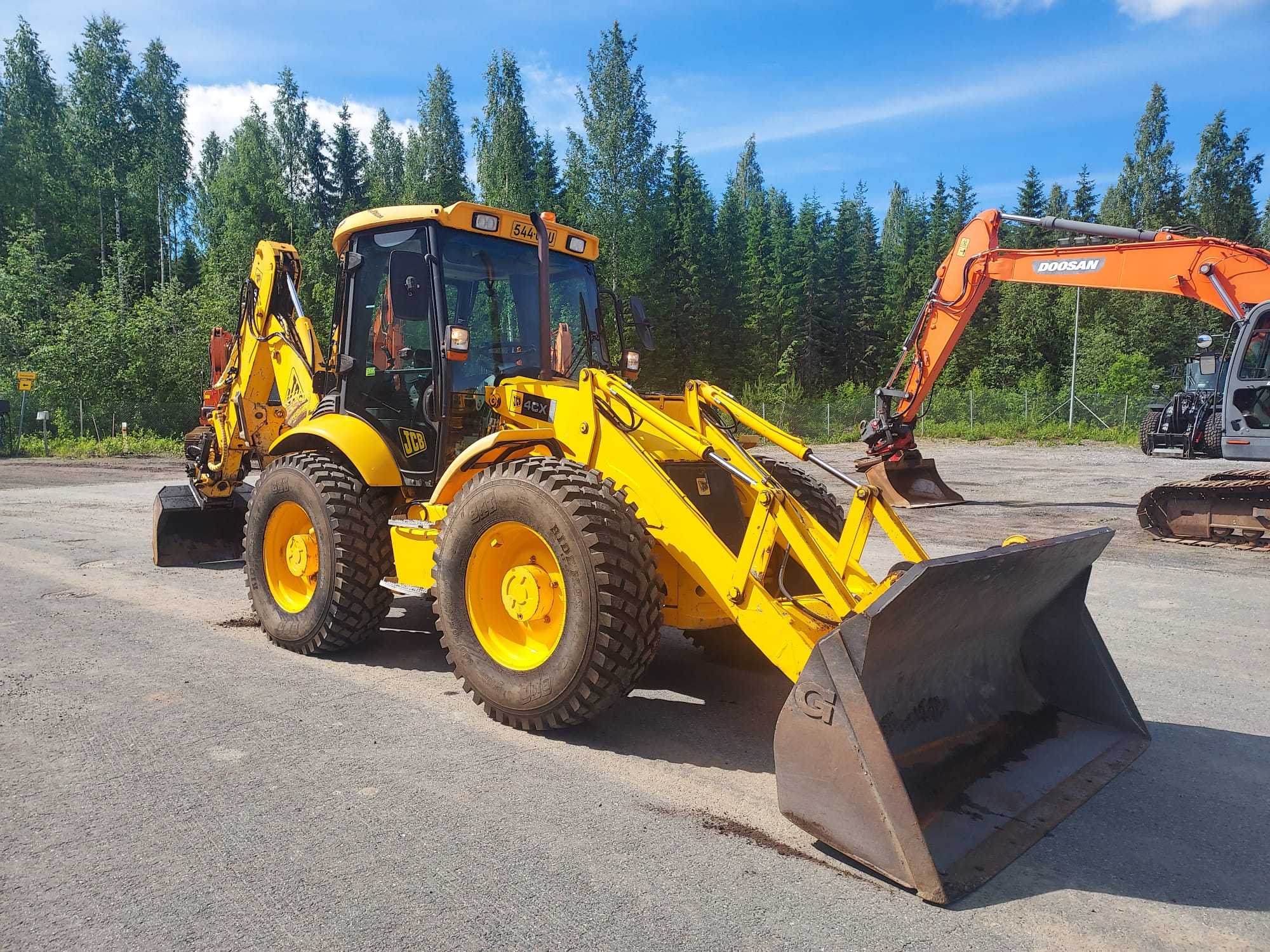 JCB 4 CX 2007 Kuopio