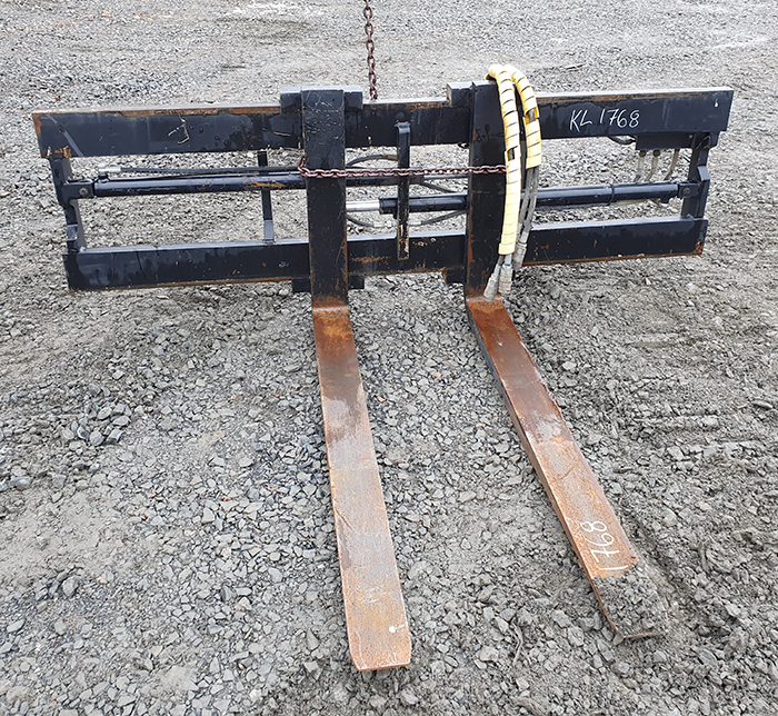 Arvi Helin Oy  HYDRAULISET TRUKKIPIIKIT PIKKU VOLVO-KIINNIKE 2200MM Lempäälä