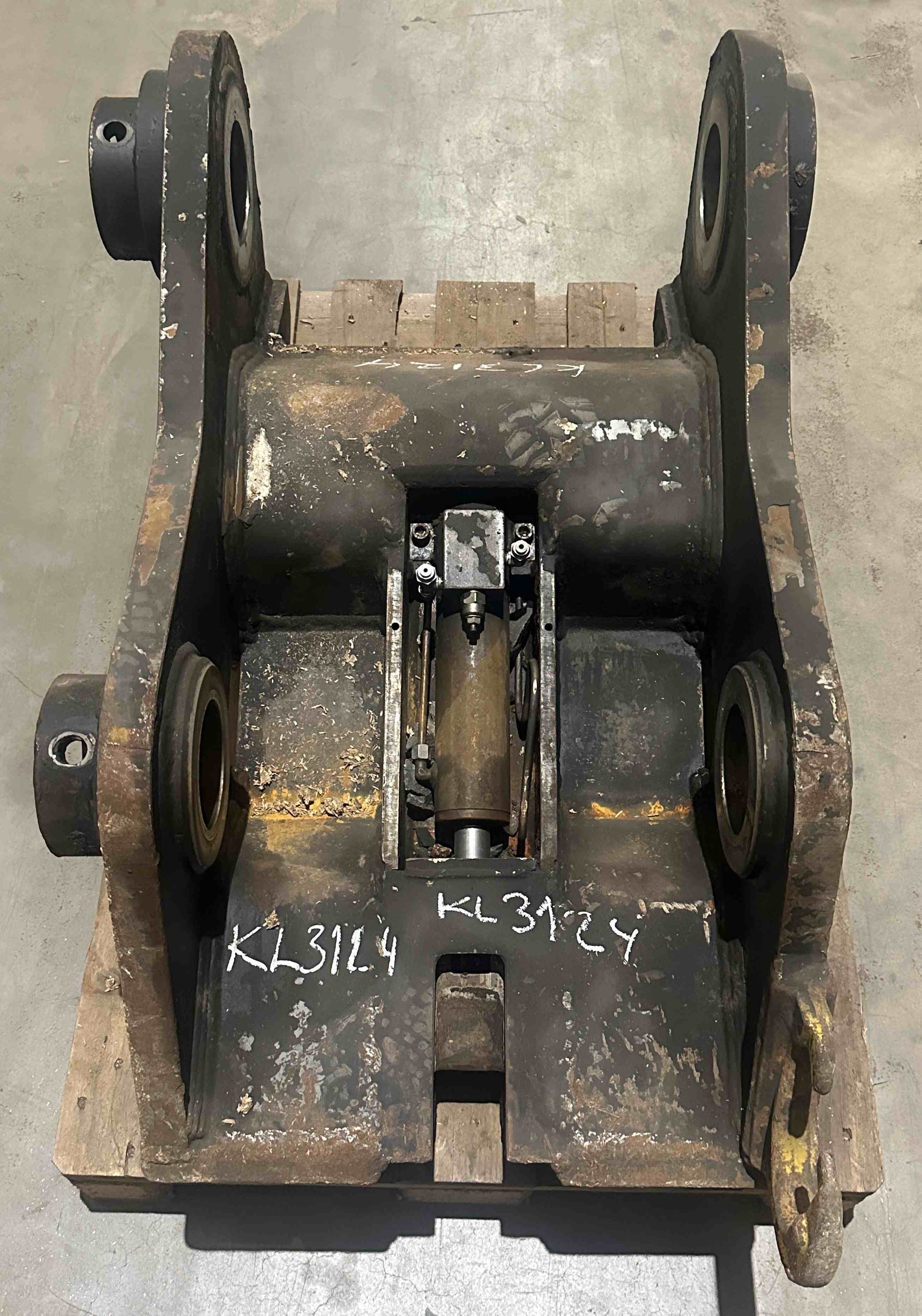 Yleinen toimittaja HYDRAULINEN LIITIN NTP40 DX380LC-5