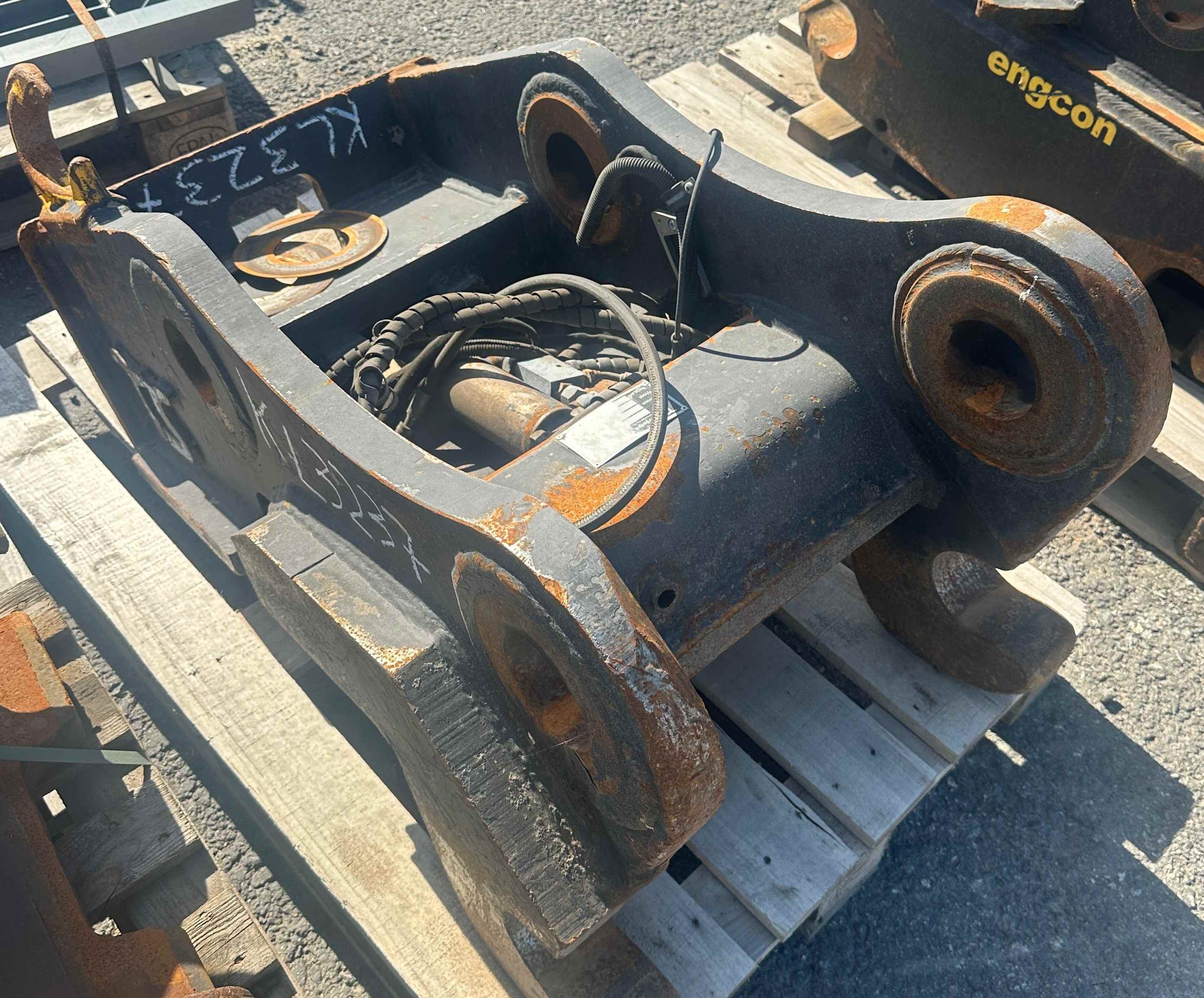TuraSteel Oy HYDRAULINENLIITIN NTP40 DC300LC-7