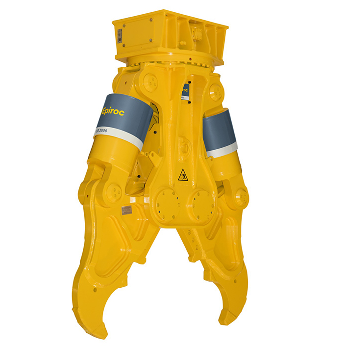 Epiroc CB 2500 BETONISAKSET, KONEEN KOKO 20-35 TONNIA