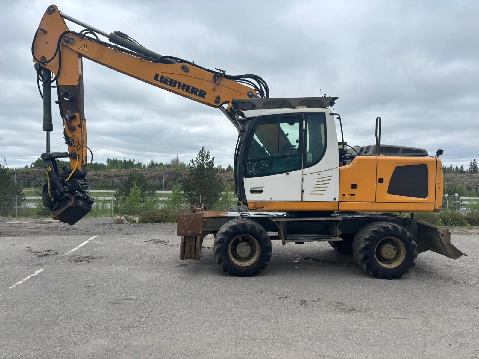 Liebherr A920 2014