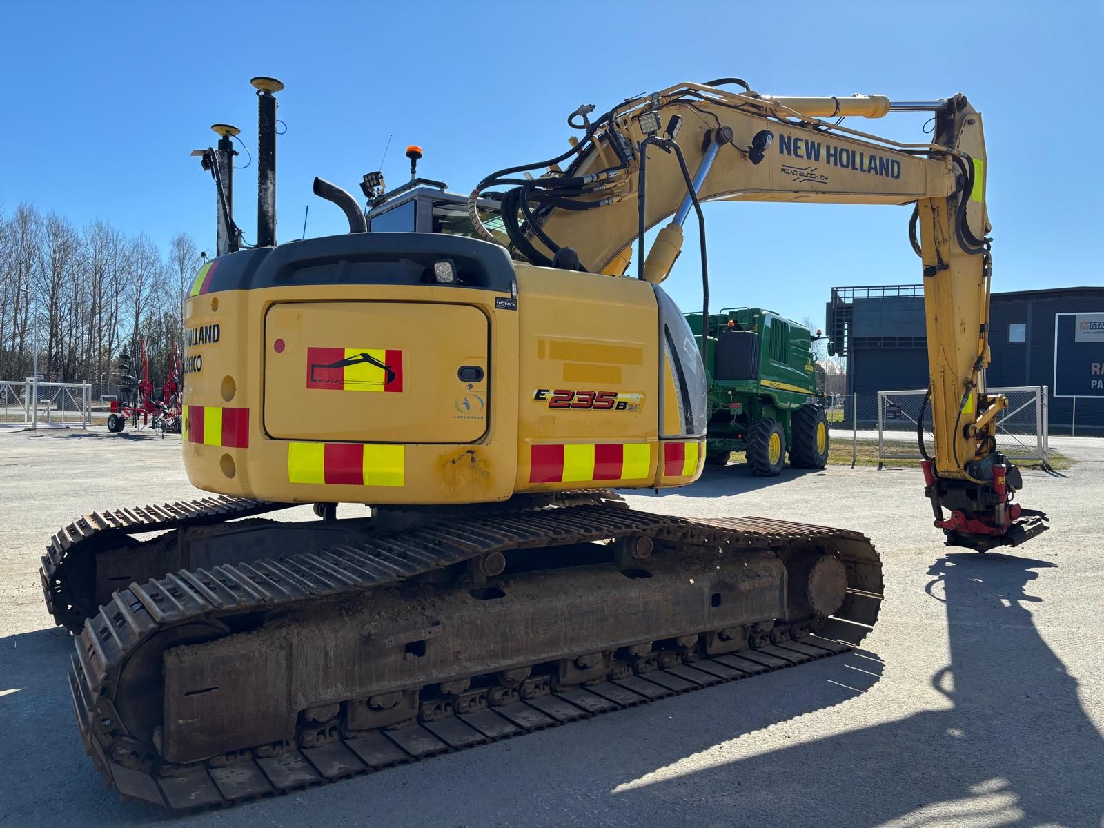 New Holland E235BSR-2 2012