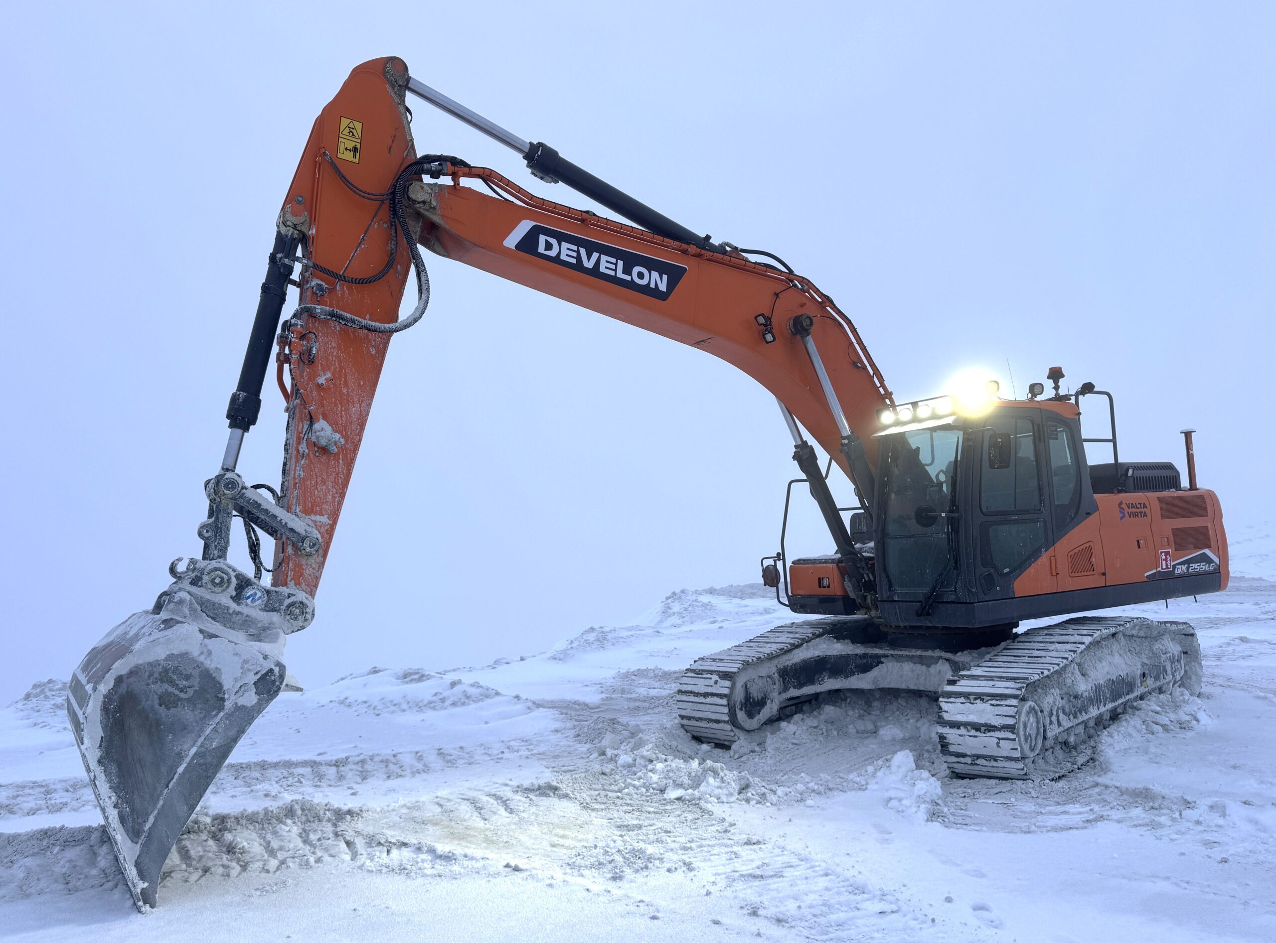 Valtavirtaa vaativaan urakointiin