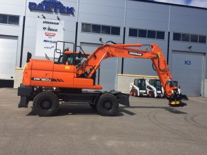 Seager Oy:n uusi Doosan DX160W-3